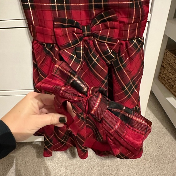 Girls size 6x/7 children’s place red plaid holiday dress with matching headband - Picture 3 of 4